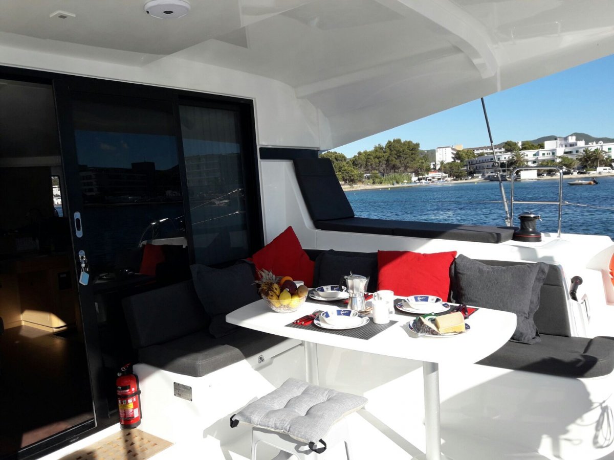 Catamarano - Lagoon - 2017