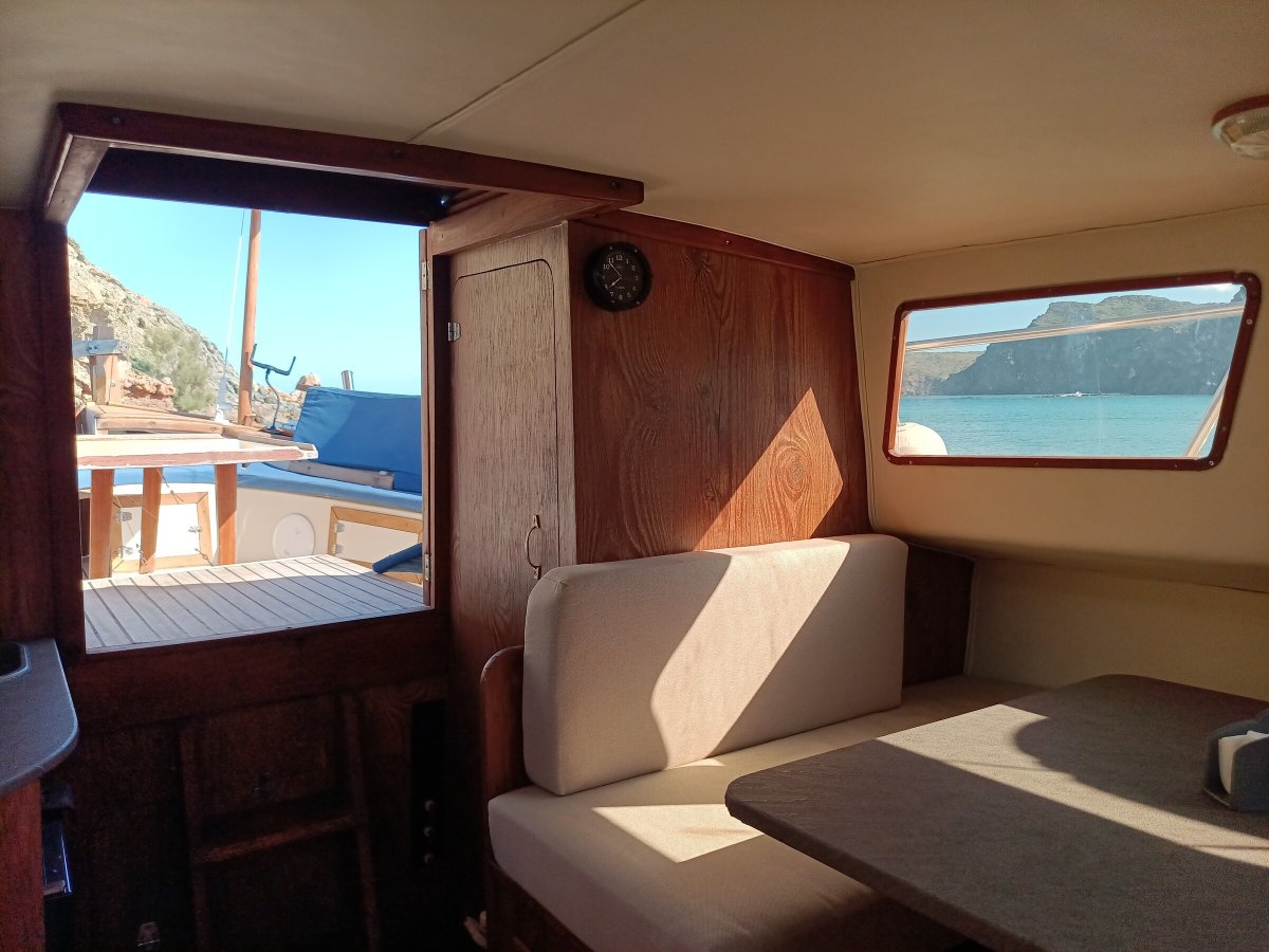 Exploring Menorca's northern coast, a unique experience.