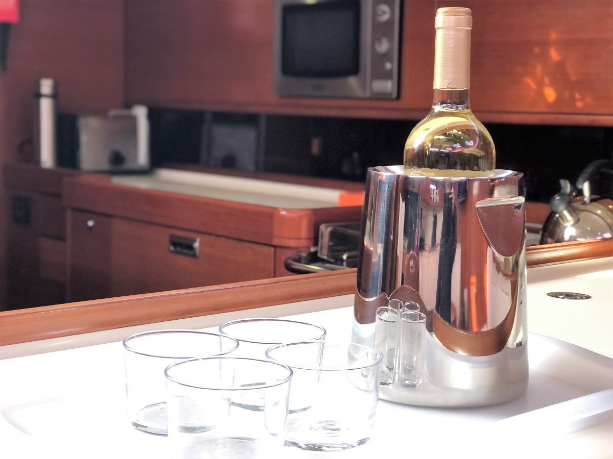 Sailboat - Dufour Yachts - 12 people