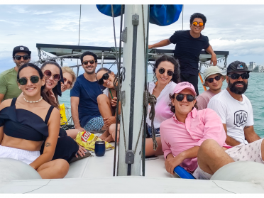 Sailing trips along the coast of Manta, Ecuador