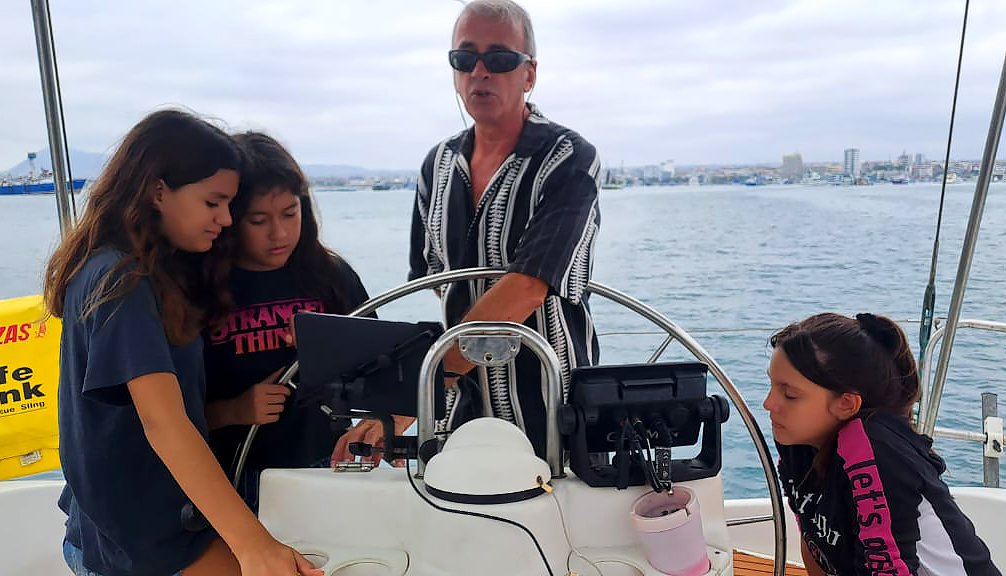 Boat trip on the Pacific waters