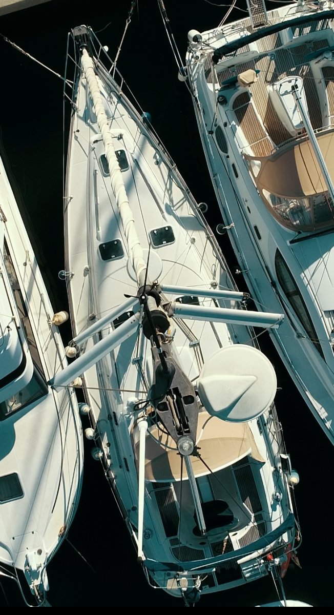 Discover the marine landscapes of Ibiza on a boat trip