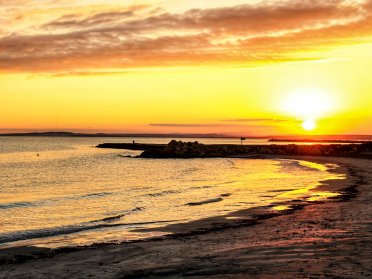 sunset-velero-santa-pola-musica