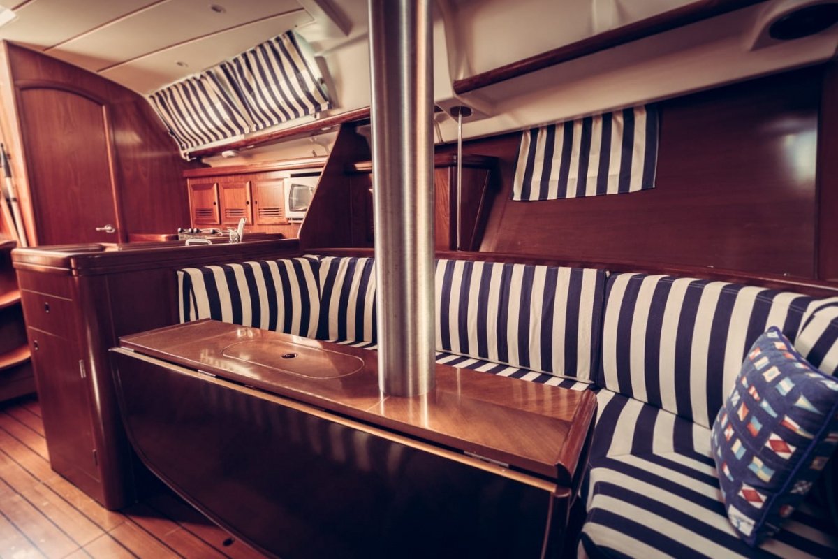 327C02DE-4BB0-4C16-9CC4-BF2266F4B31E