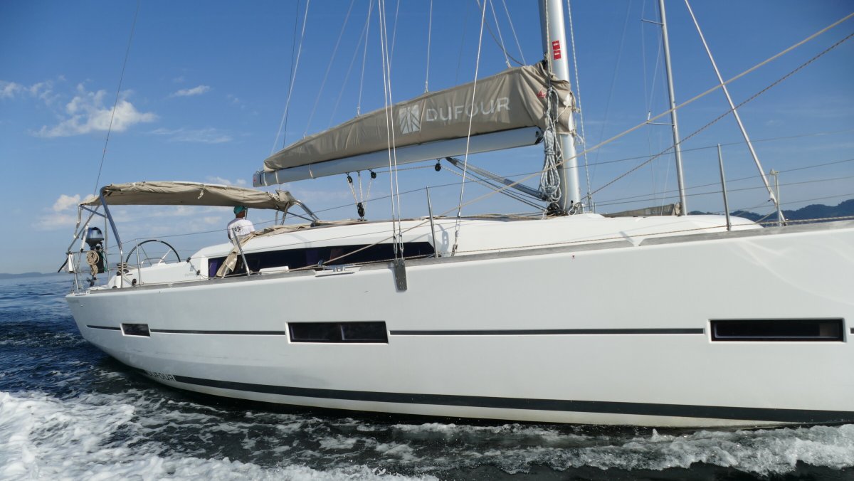 Dufour Yachts - 13 metros