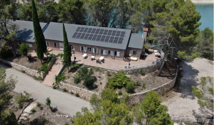 Aprende a navegar en el embalse del Burguillo