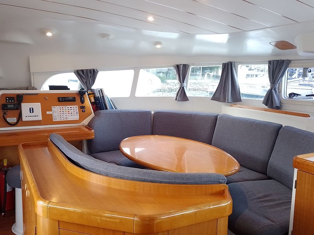 Catamaran - Lagoon - 12.19 meters