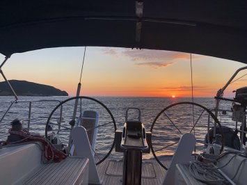 Mediterranean Sailing: Gibraltar Bay - Ibiza