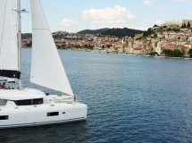 High-seas catamaran sailing stage: Crete to Sicily
