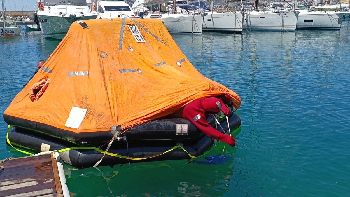 Corso di navigazione e sicurezza ad Alicante