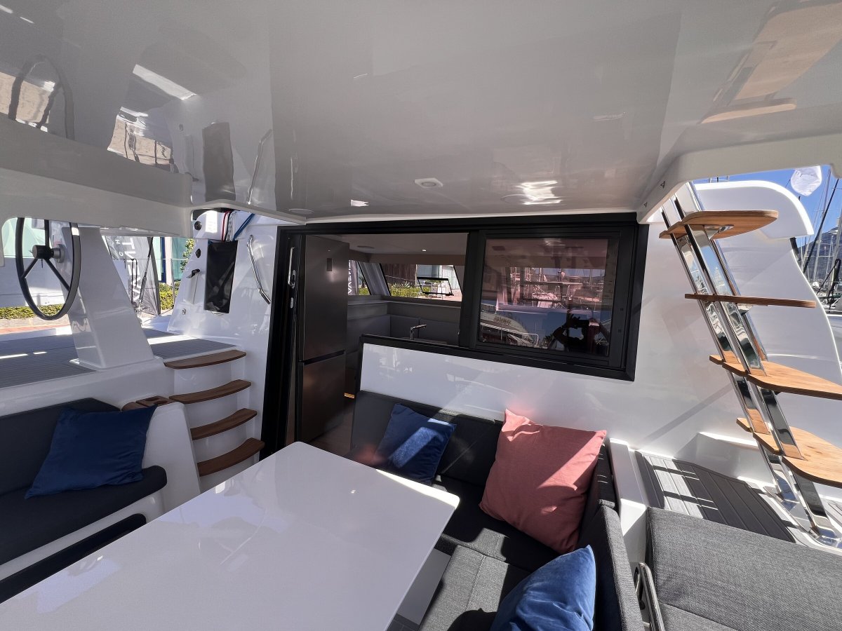 Aventura Yachts - A37