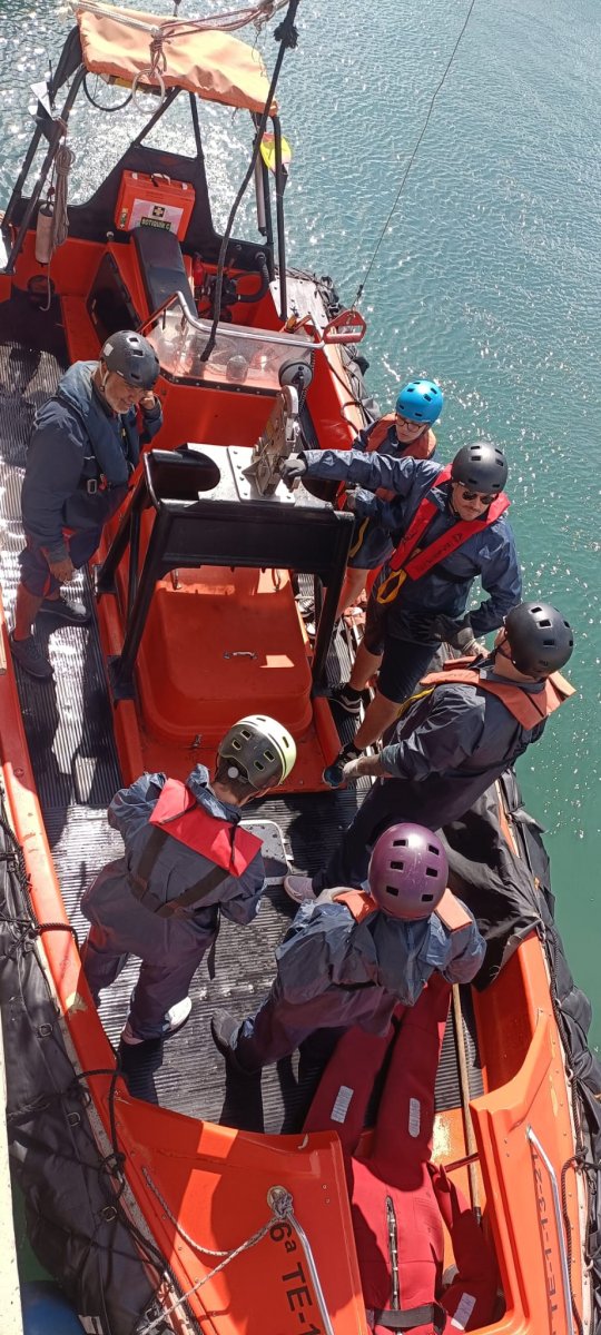 Fast Rescue Boat Course in Tenerife