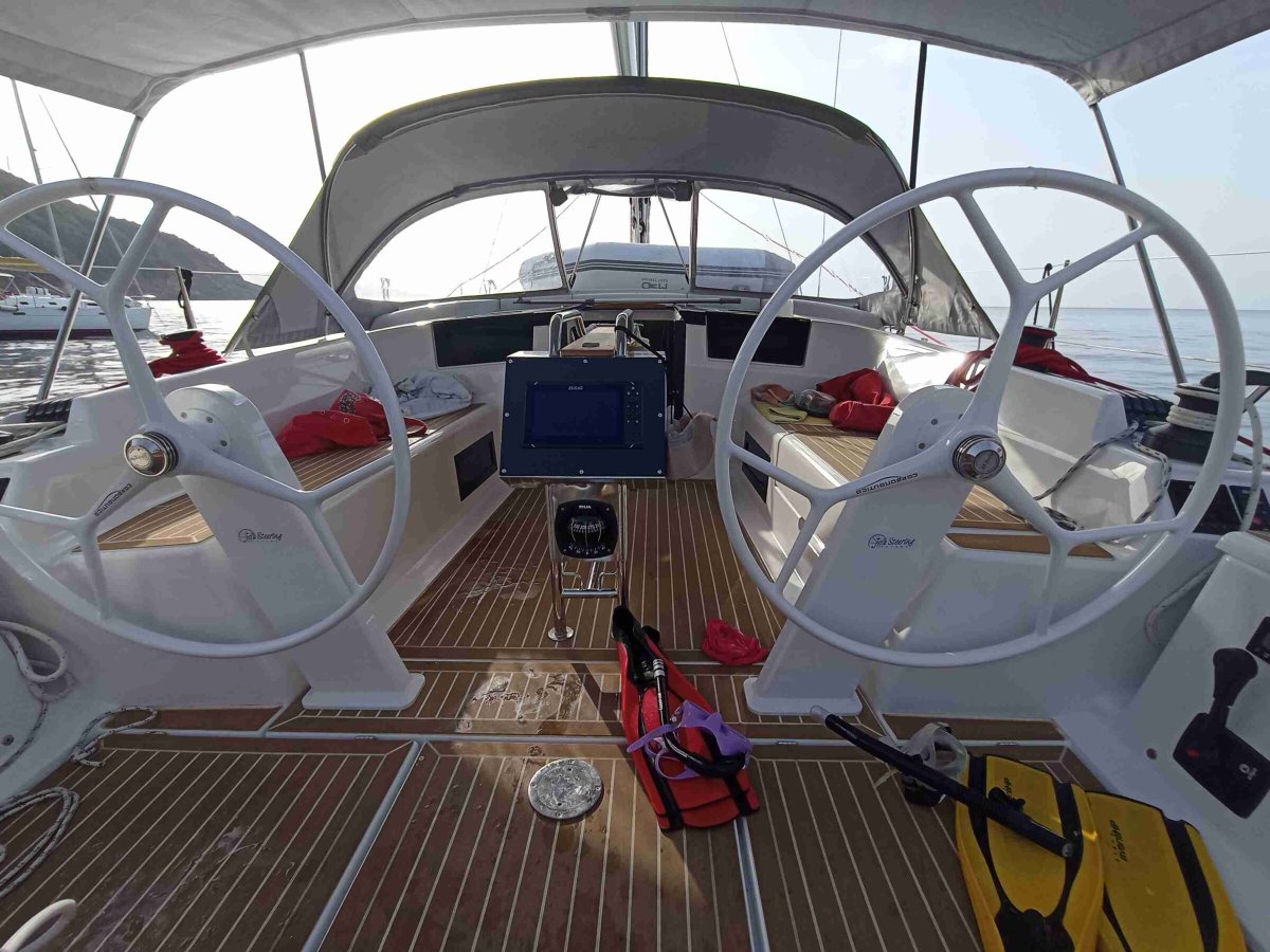 Barca a vela - Hanse - 388