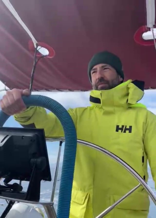 Descubre el mar en un velero de lujo