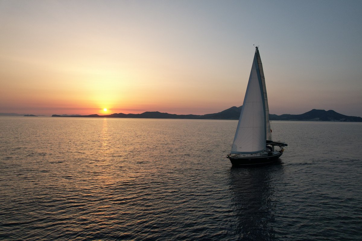 24-hour Balearic Enabling Activity from Barcelona