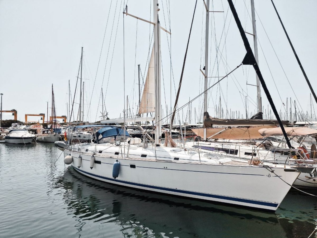 A nautical excursion along Valencia's coast