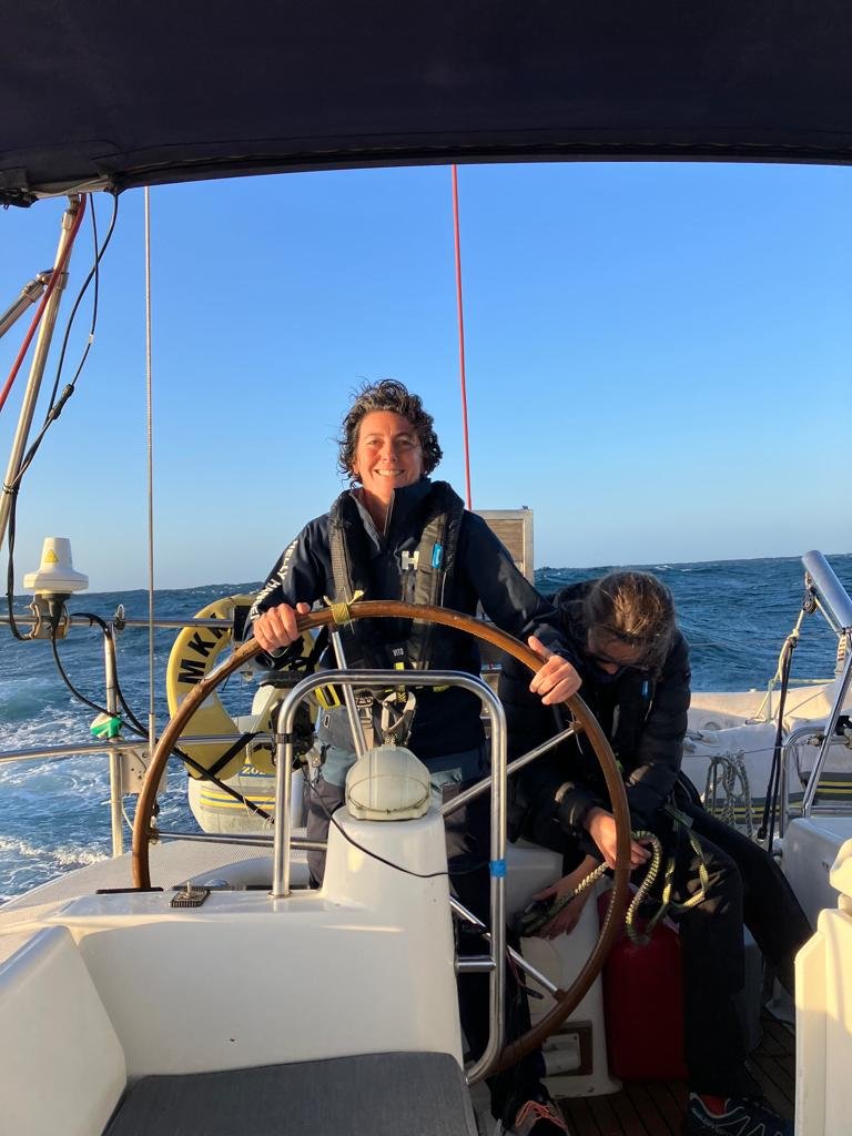 Impara a navigare con i nostri corsi di vela