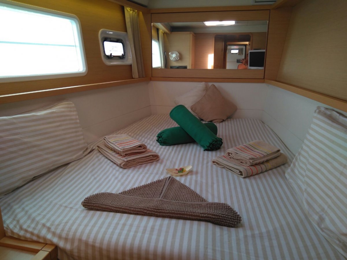 Wöchentlicher Mietboot Lagoon 450F für 8 Personen in Ibiza und Formentera