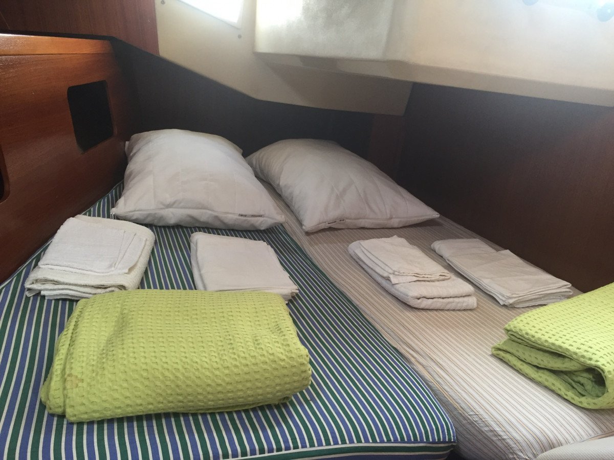 Práctica de navegación en el archipiélago toscano