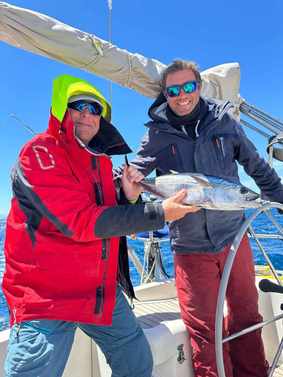 Travesía en barco a Melilla y Alborán