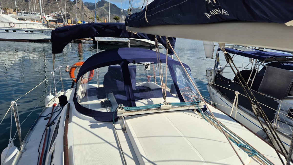 Jeanneau - 10 meters