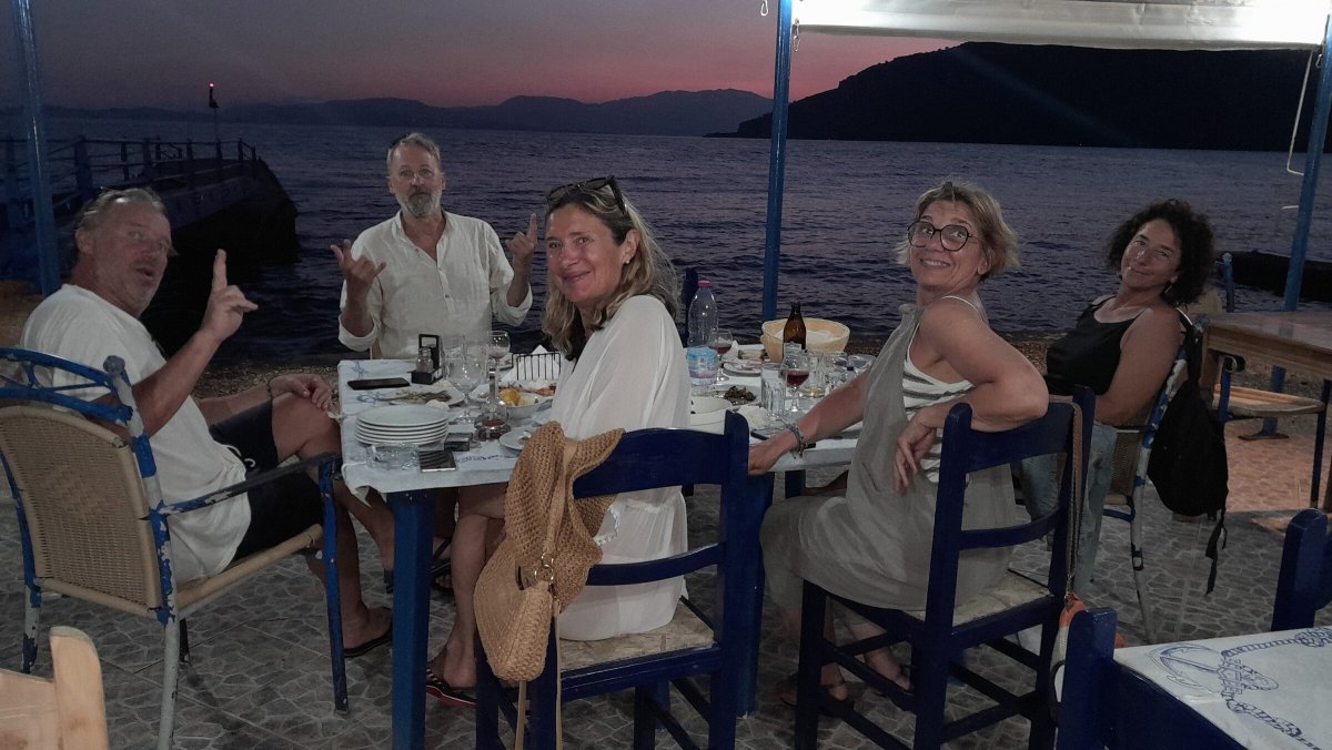 Sailboat holidays in Greece: Ionian Islands with hostess