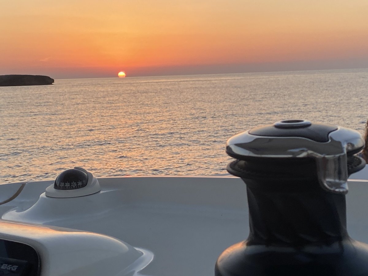 Scopri i Caraibi in un'avvincente avventura in catamarano
