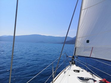 Vacaciones en velero por el Golfo Argólico de Grecia