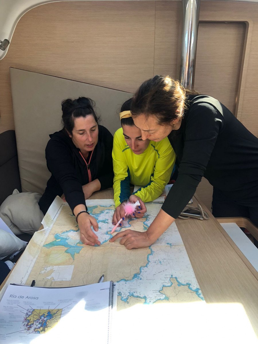 Aprende técnicas de vela lenta en las Rías Baixas