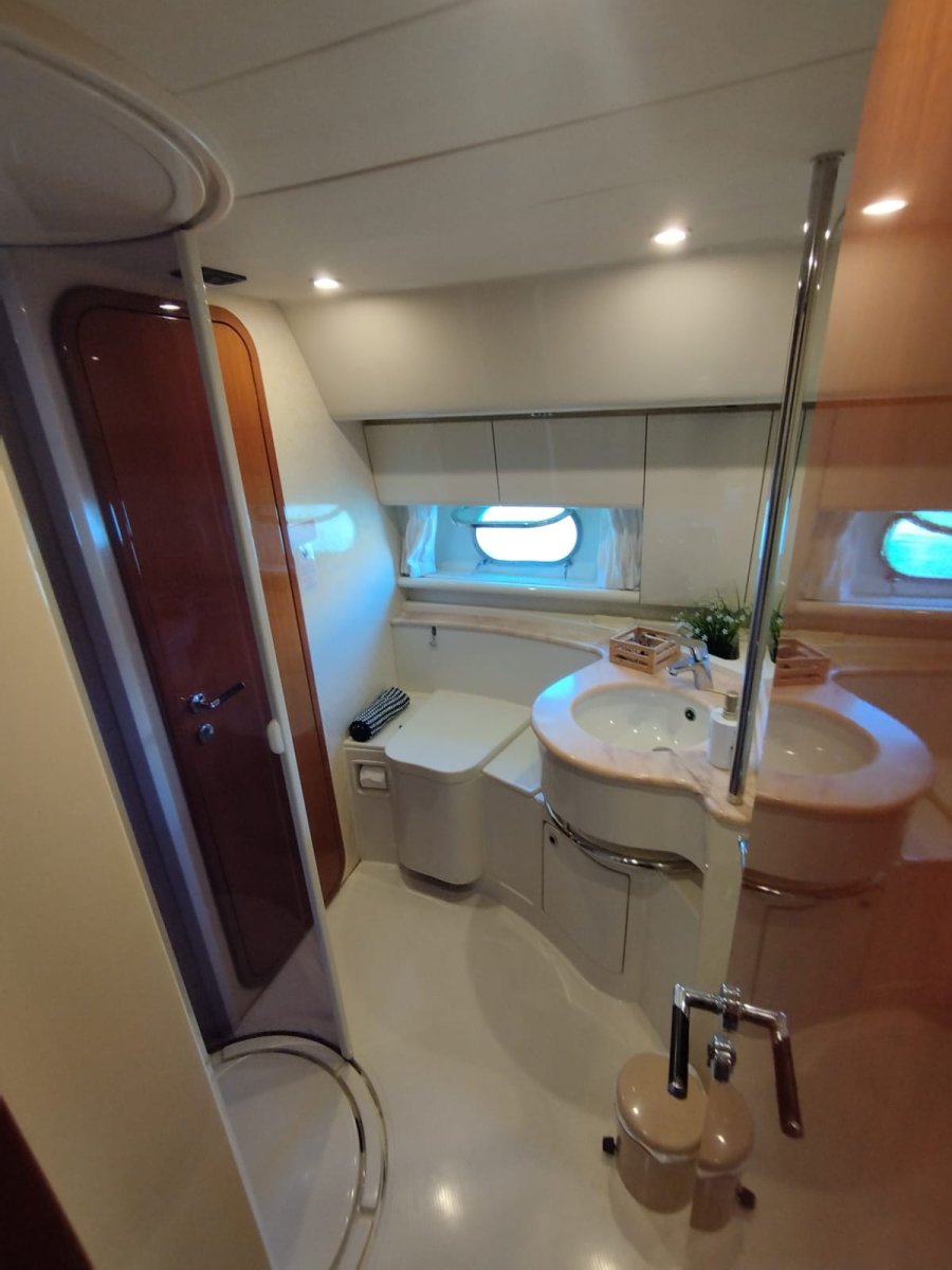 Sail through the Bay of Cadiz on a relaxing cruise