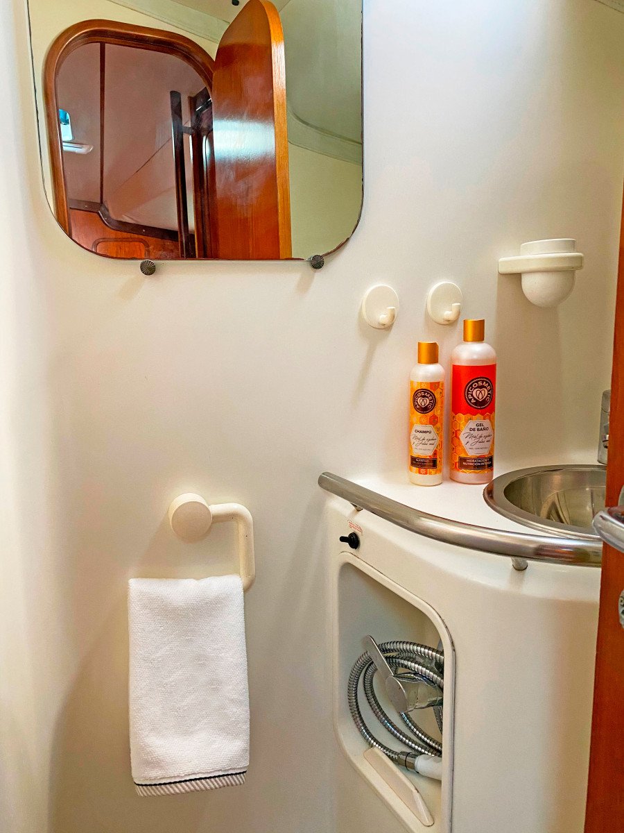 Aprender a navegar con las prácticas de motor PER en Valencia - Destinos turísticos en la costa