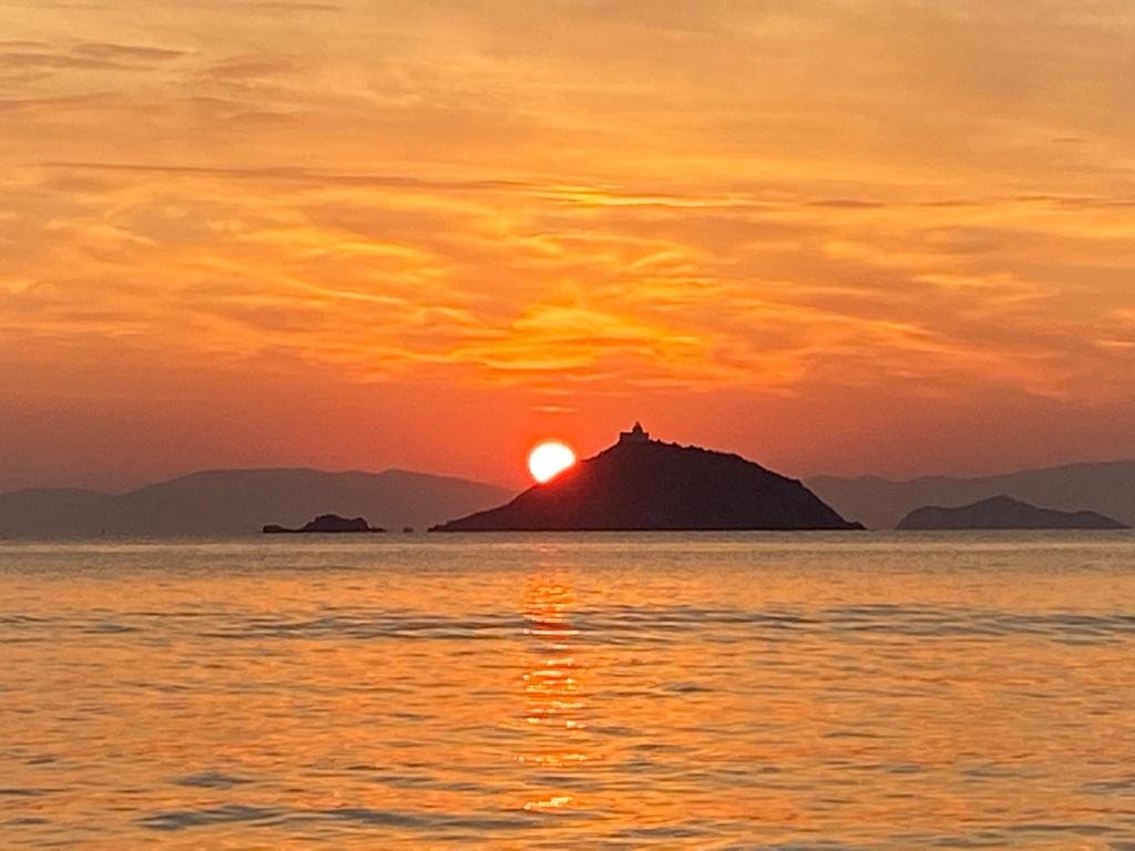 Viaggio in barca a vela nell’Isola d’Elba dal 1° Maggio