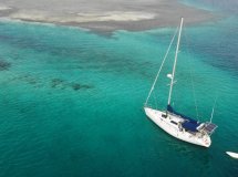 Barca a vela privata e casa galleggiante per massimo 4 persone