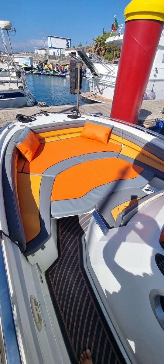 BWA - 1 {{i18n.cabins}}