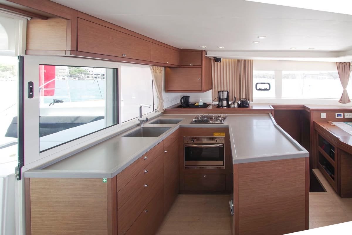 Explore the Caribbean's Beauty on a High-End Catamaran