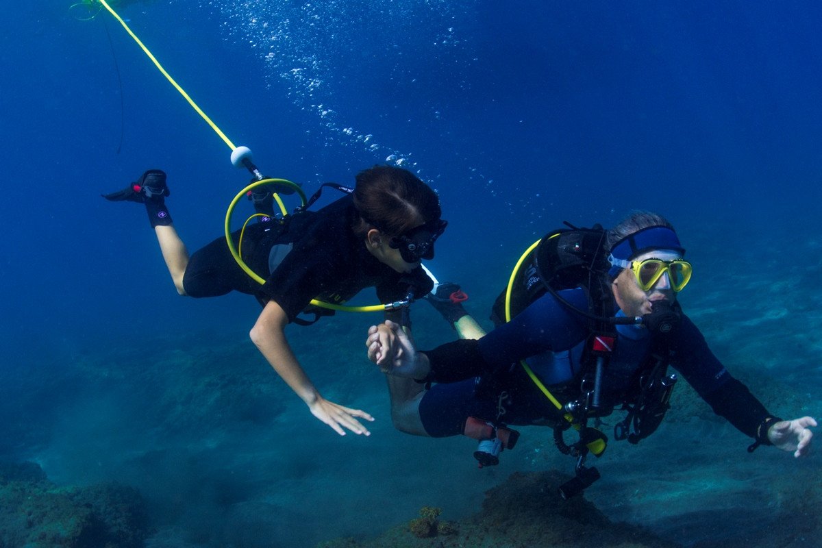 Peter Diving niño MR