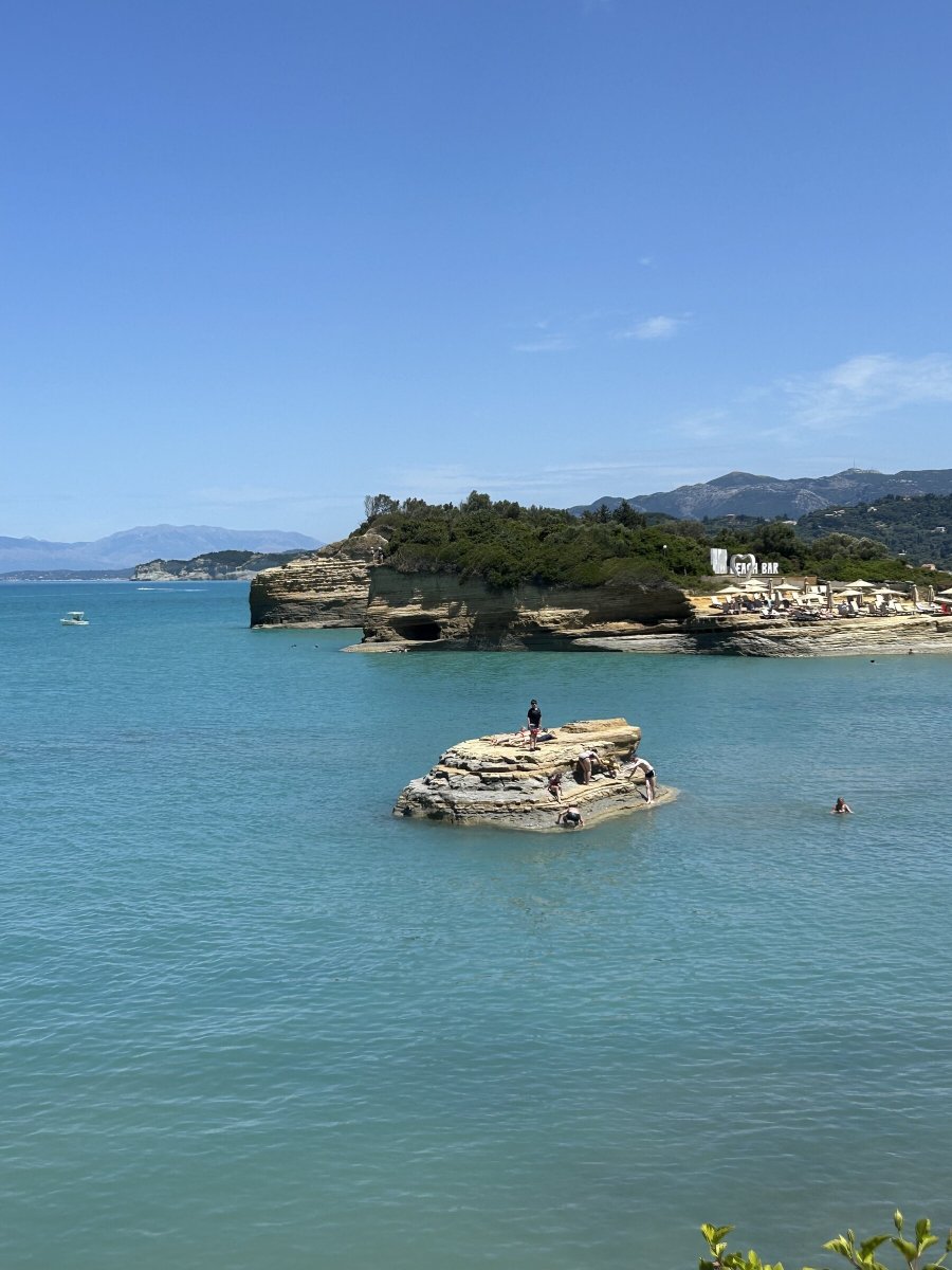 Lernen Sie das Segeln in den Gewässern der Ägäis