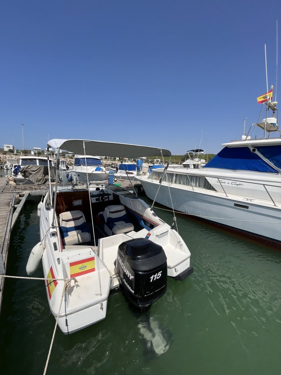 Bayliner - 6 people