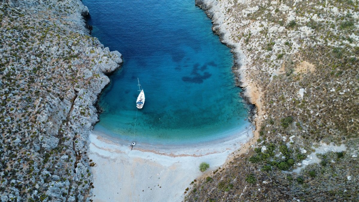 Kykladenkreuzfahrt mit professioneller Navigation und Gourmetküche