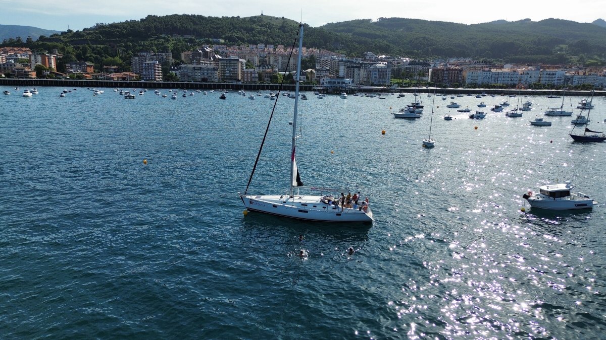Boat navigation course with extension option