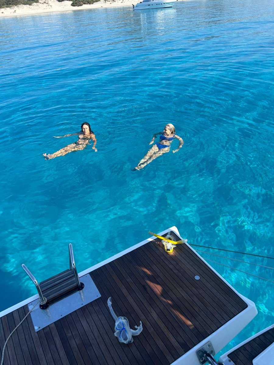 Navigare nel cuore del parco della Maddalena