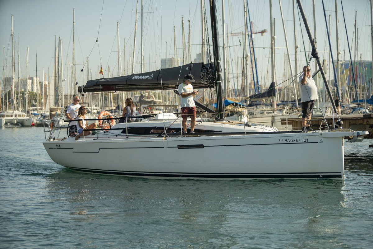 Esercitazioni di navigazione sulla costa di Minorca