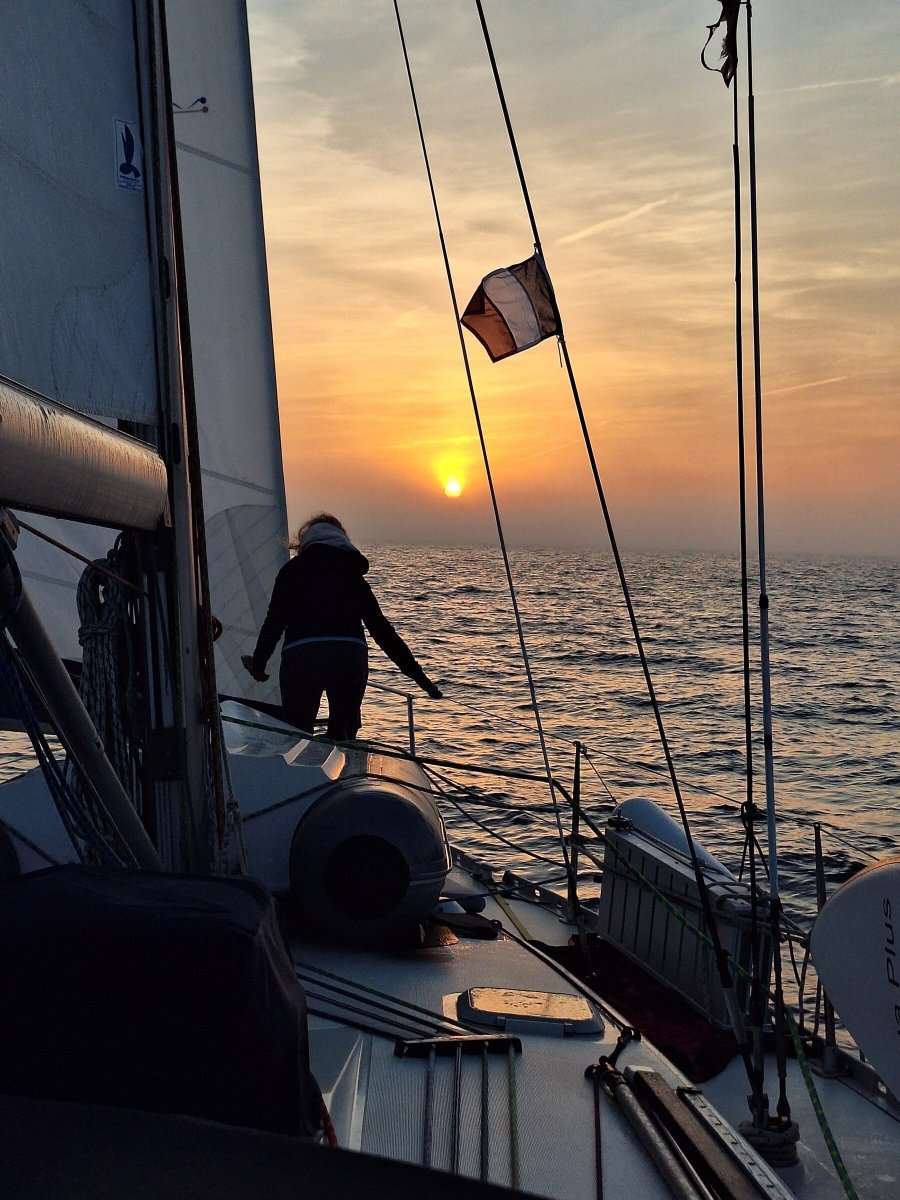 Sailing trip from Barcelona to the Porquerolles Islands in southern France