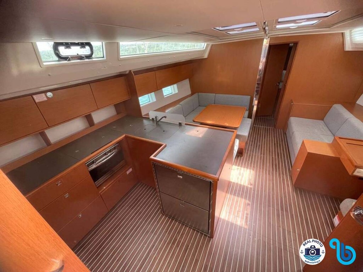 Bavaria Yachts - 3 baths