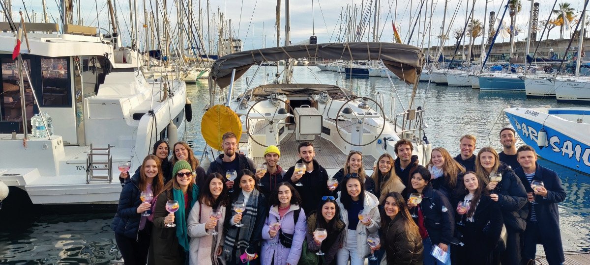 Bootstour und Weinbergstour in Barcelona