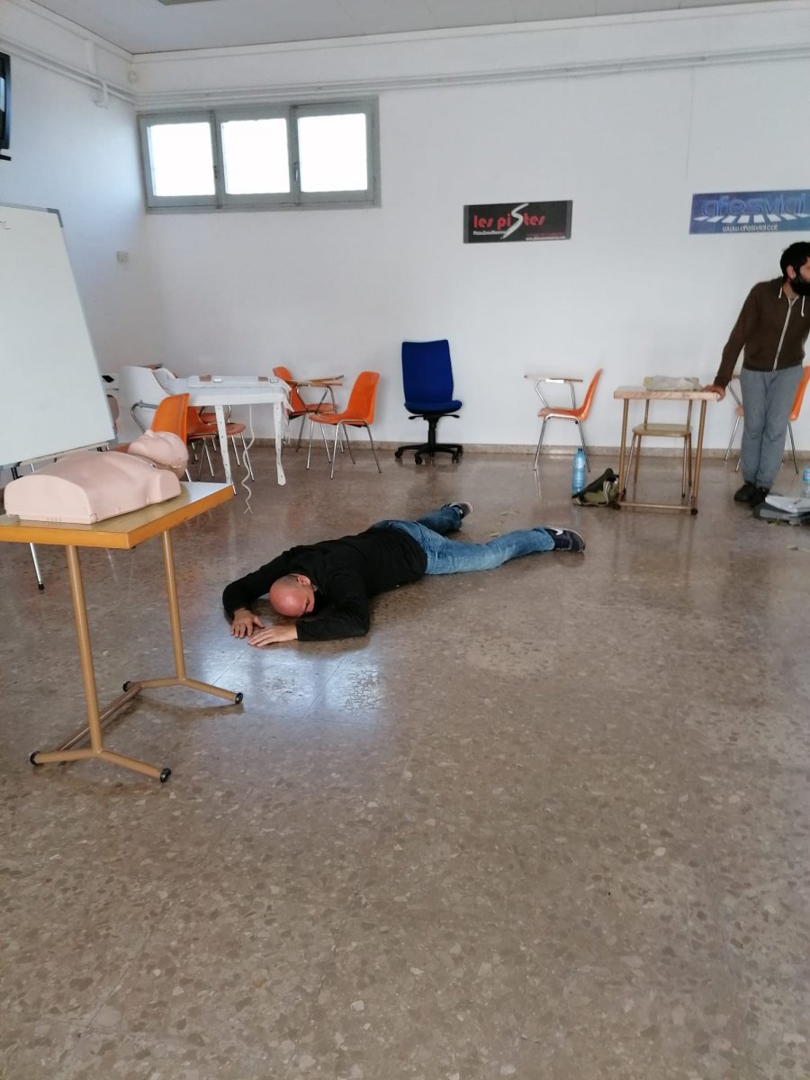 Aprender primeros auxilios en el mar en Barcelona