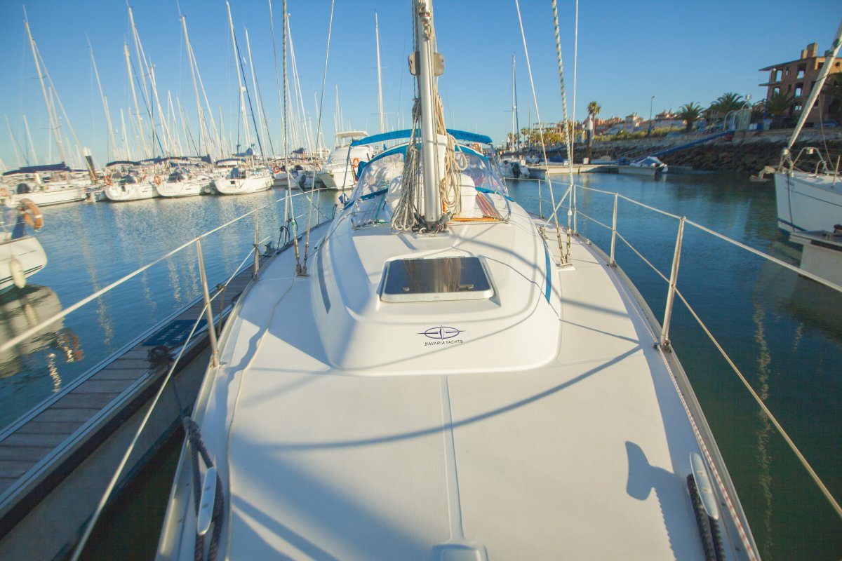 Mejora tus habilidades de navegación con nuestro curso de ampliación del PER + Vela