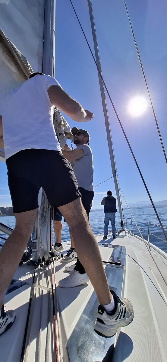 Corso di qualifica per la vela a Getxo.