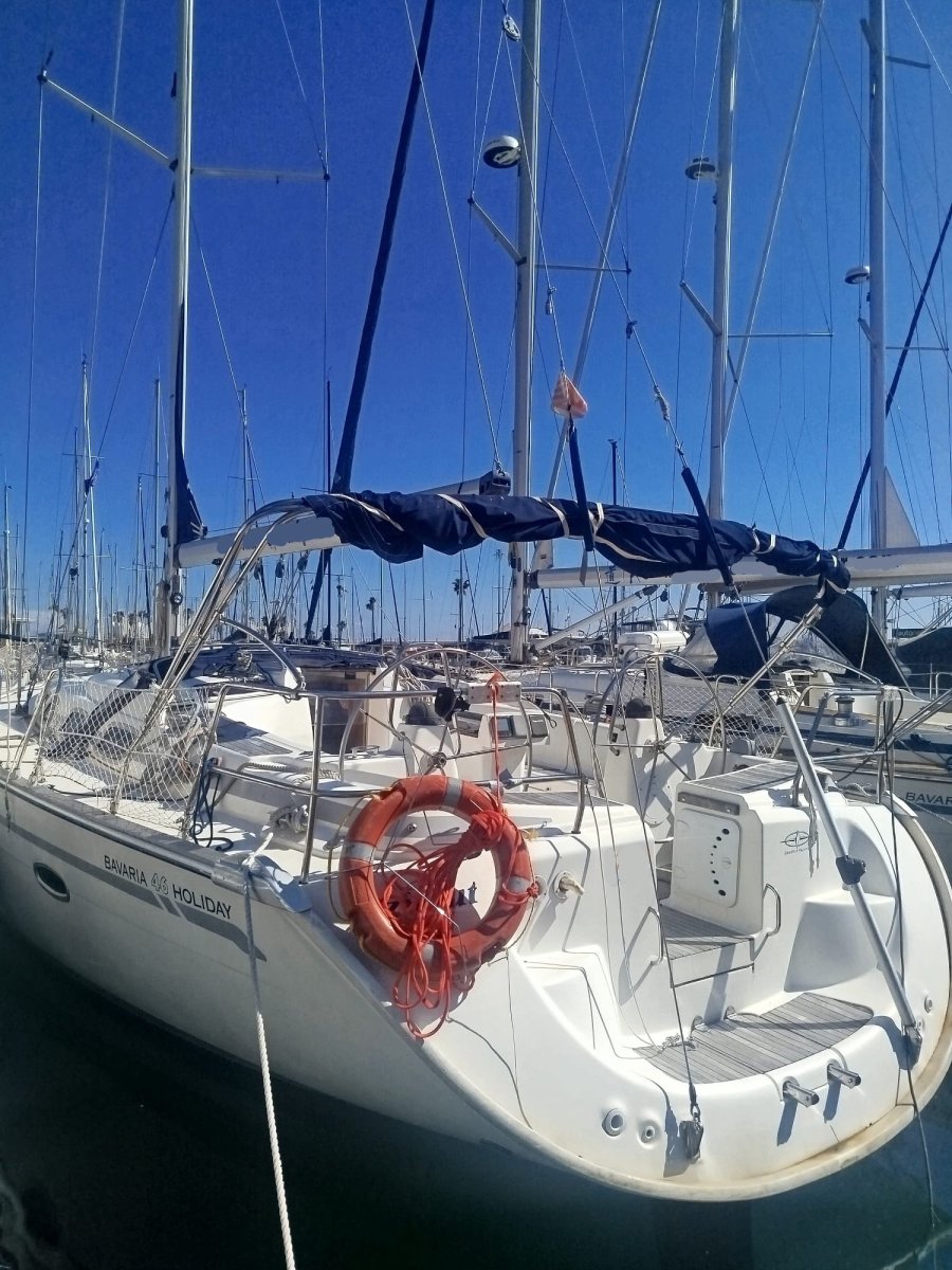 Un día en el mar con el velero Bavaria 46