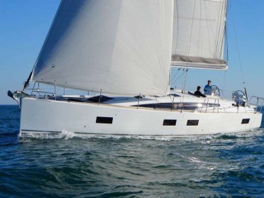 Kabinencharter auf einem Segelboot auf Ibiza